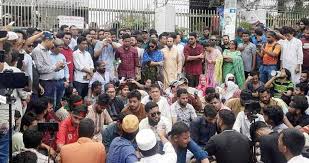 বিএনপিপন্থি উপদেষ্টা বের করে দেওয়ার দাবি নাসীরুদ্দীনের