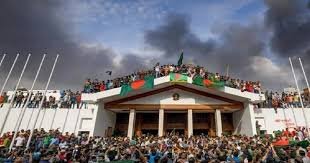 গণঅভ্যুত্থান প্রত্যাশার তুলনায় প্রাপ্তি কম