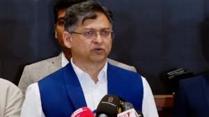 ডাকসু বিজয়ীদের অভিনন্দন সালাহউদ্দিনের