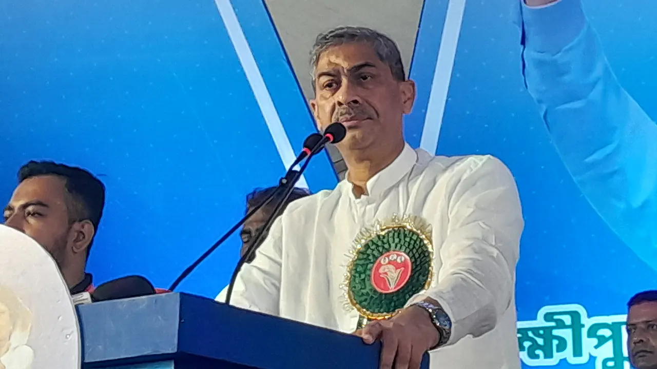 ইসলামী শাসনতন্ত্র আন্দোলন জাতীয় বেইমান:এ্যানি