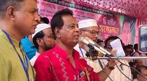 হাত পাখার প্রার্থীরা বেহেশতের প্রলোভন দেখাচ্ছে: মোশররফ