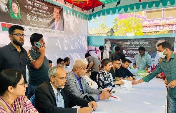 কড়াইল বস্তিতে ক্ষতিগ্রস্তদের  চিকিৎসাসেবা বিএনপির