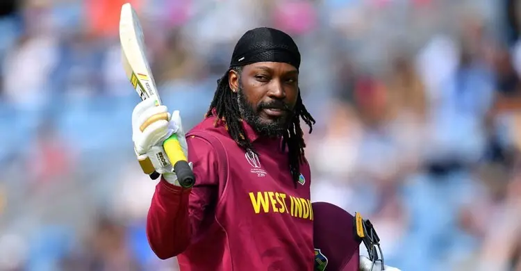 ইউরোপের লিগে দল কিনলেন ক্রিস গেইল