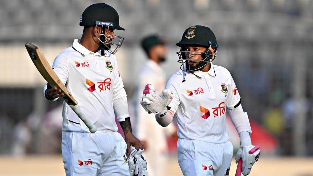 শান্তর শতক, মমিনুলের আক্ষেপেও প্রথম দিনটা