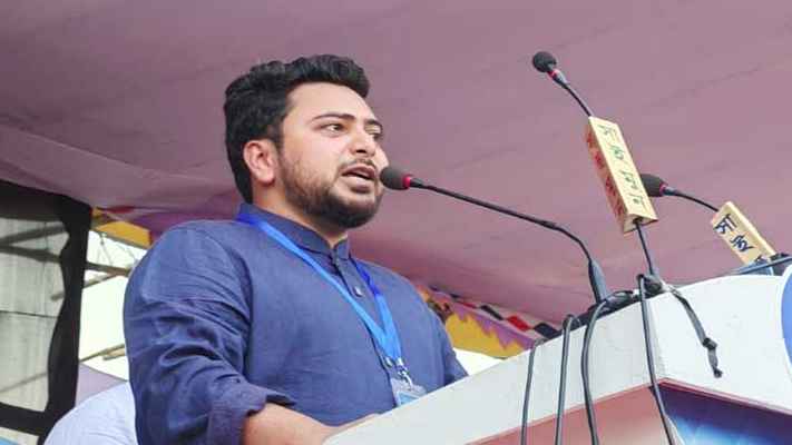 ‘প্রধানমন্ত্রীর মুখে মধু, অন্তরে ছলনা”