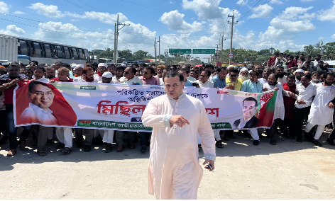 সকলকে ঐক্যের আহ্বান ইয়াসের খানের