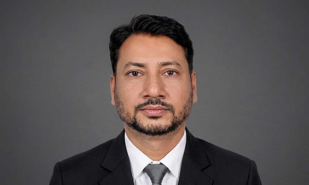 কর পরিদর্শক কবিরের বিরুদ্ধে পরোয়ানা